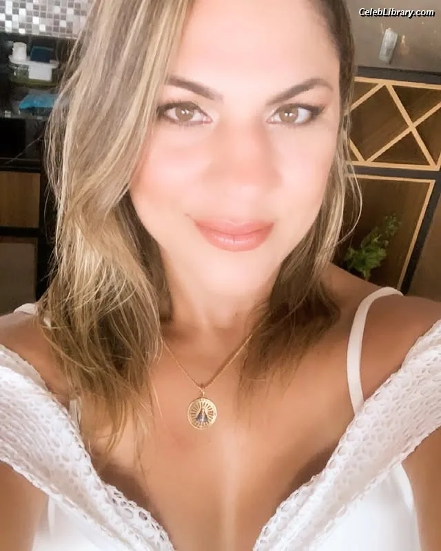 Bethe Correia photo 24 of 424