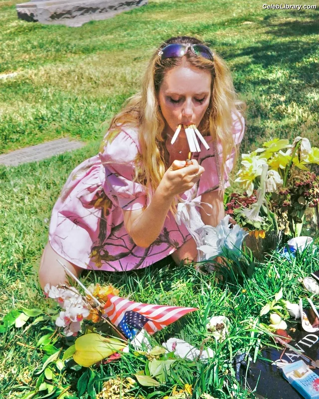 Betsey Brown photo 12 of 41