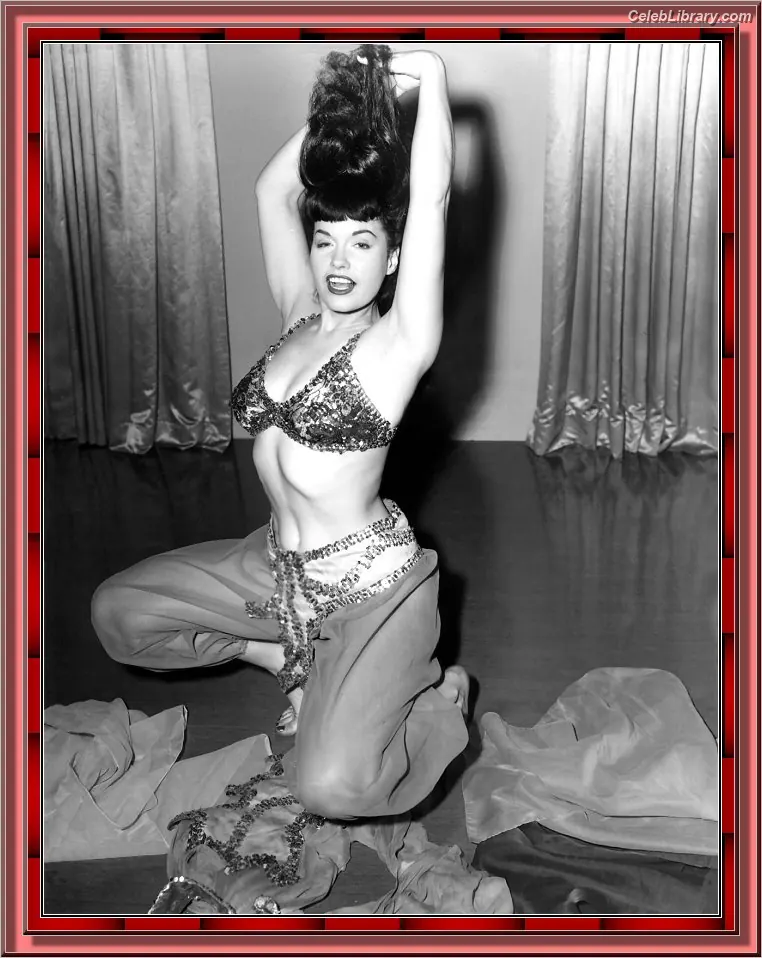 Bettie Page photo 6 of 1564