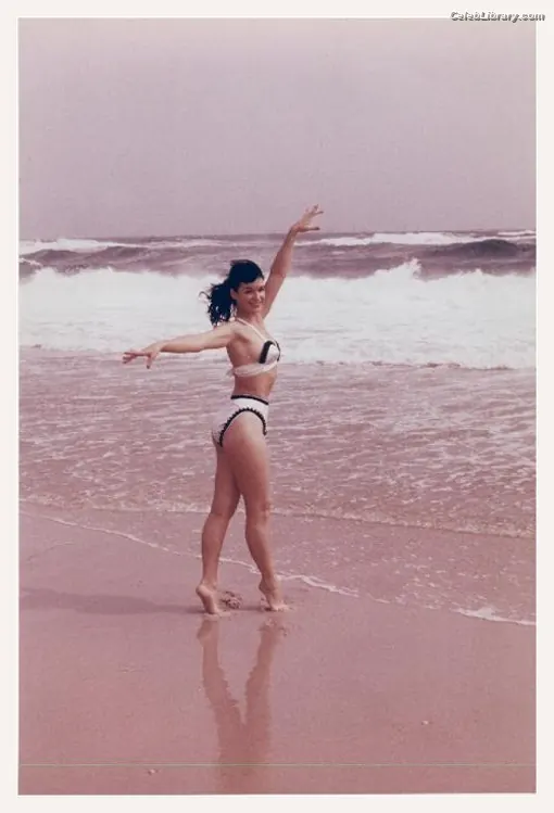 Bettie Page photo 7 of 1564