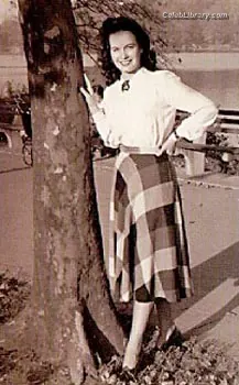Bettie Page photo 15 of 1564