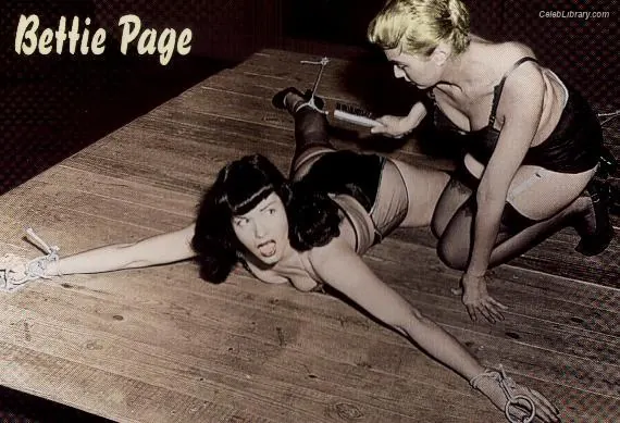 Bettie Page photo 14 of 1564