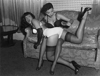 Bettie Page photo 6 of 1564