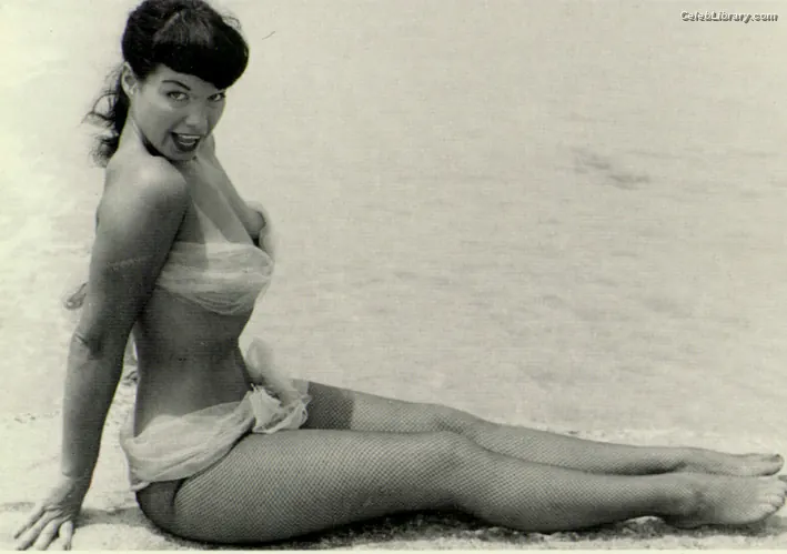 Bettie Page photo 16 of 1564