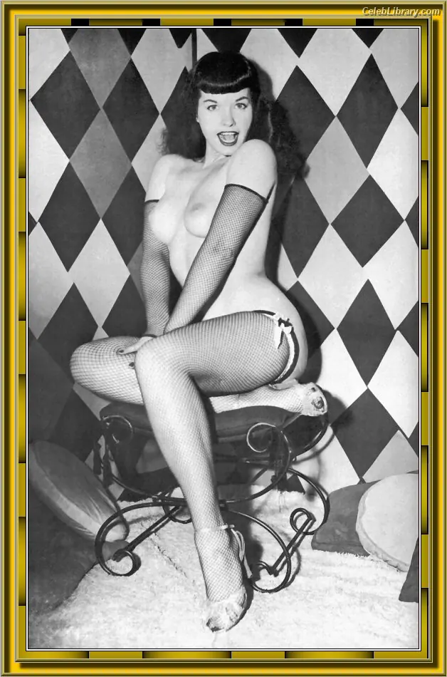 Bettie Page photo 18 of 1564