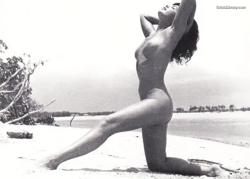 Bettie Page photo 15 of 1564