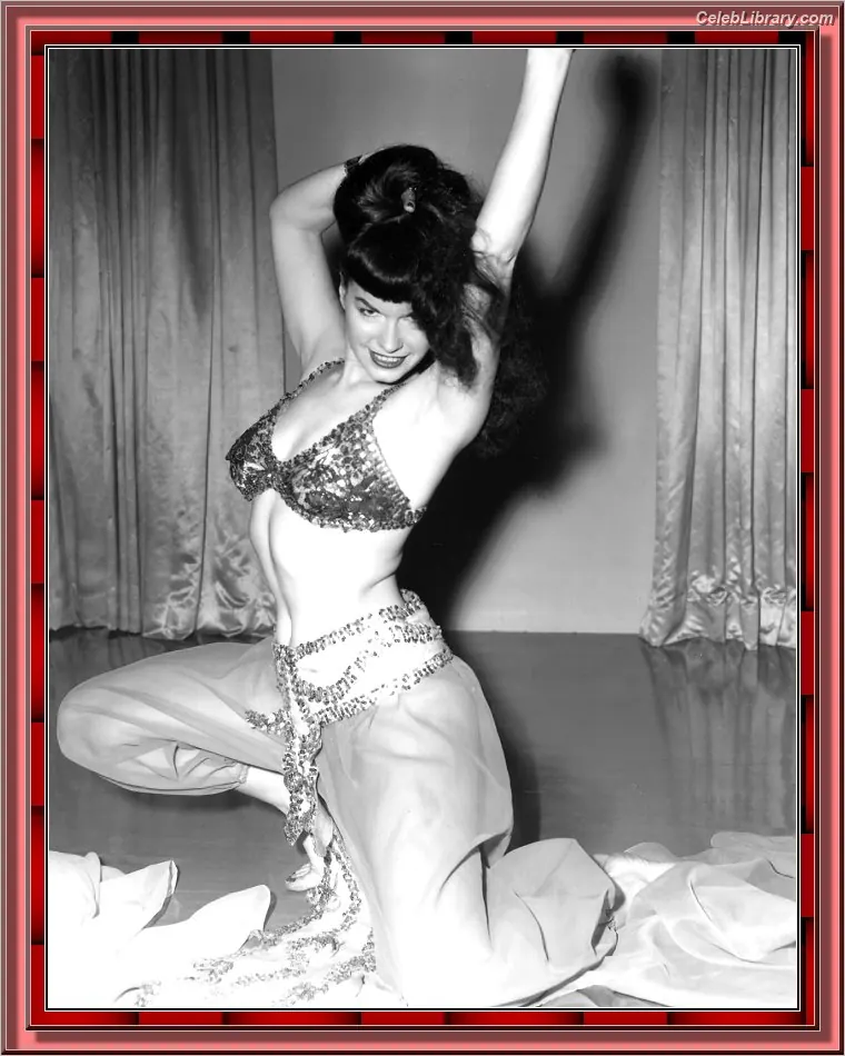 Bettie Page photo 6 of 1564