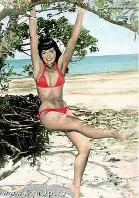 Bettie Page photo 8 of 1558