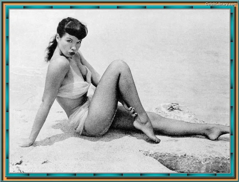 Bettie Page photo 18 of 1558