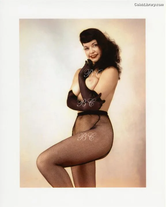 Bettie Page photo 6 of 1558