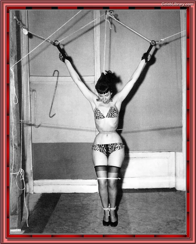 Bettie Page photo 7 of 1558