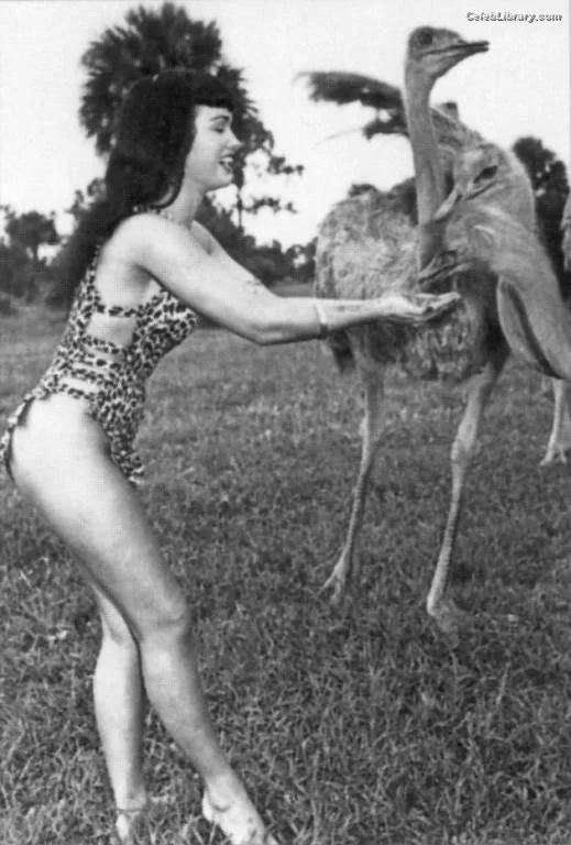 Bettie Page photo 9 of 1558
