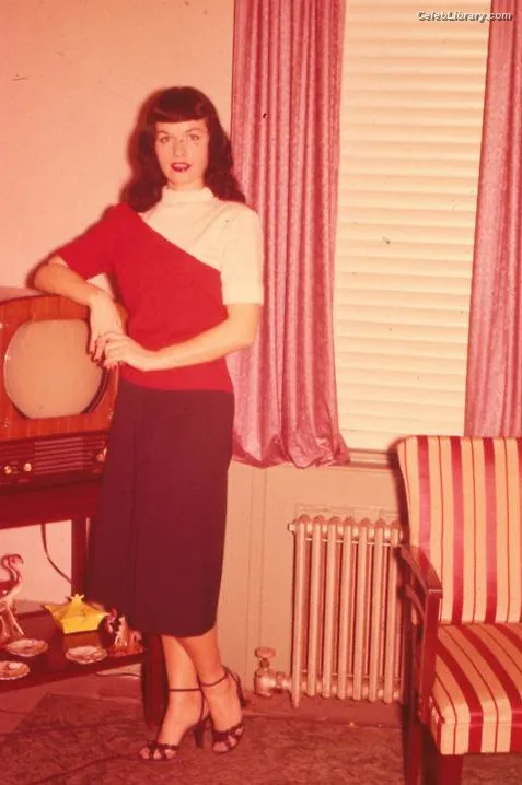Bettie Page photo 11 of 1558