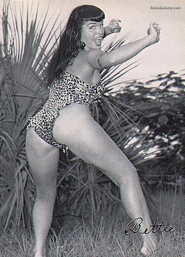 Bettie Page photo 1 of 1558