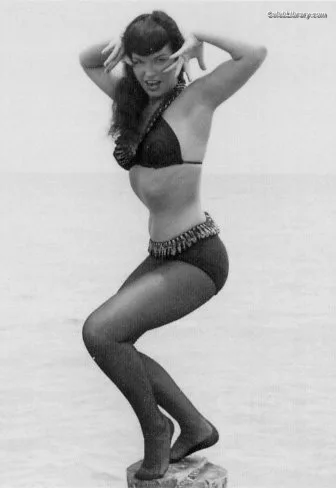 Bettie Page photo 6 of 1558