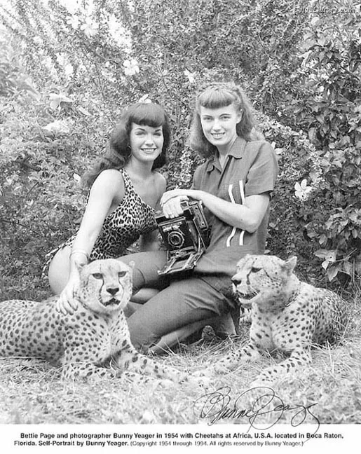Bettie Page photo 21 of 1558