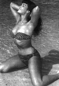 Bettie Page photo 23 of 1558