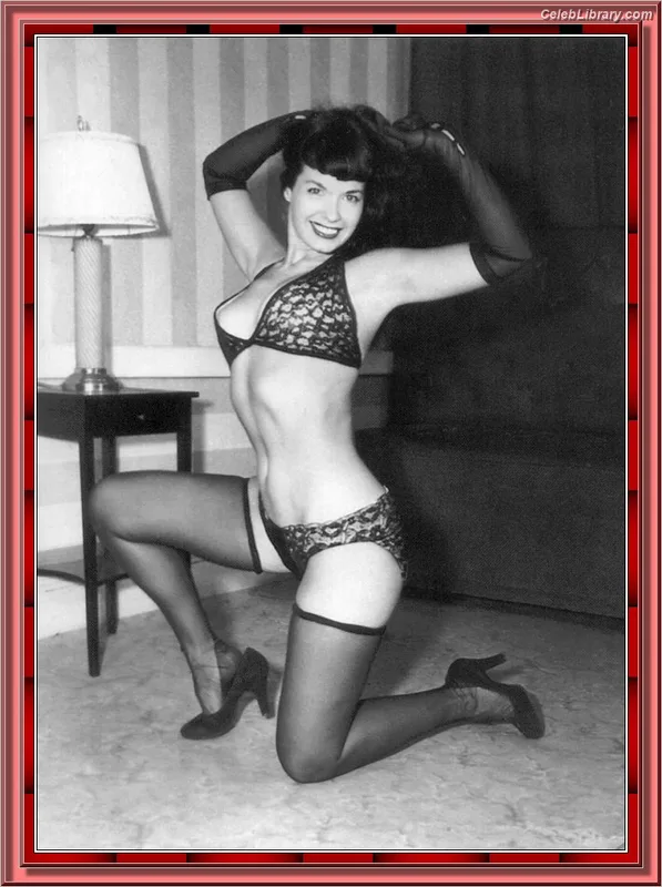 Bettie Page photo 14 of 1558