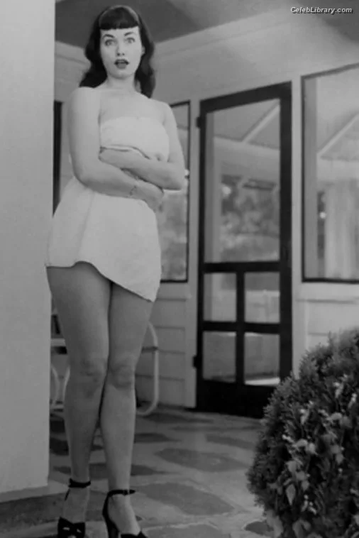 Bettie Page photo 11 of 1558