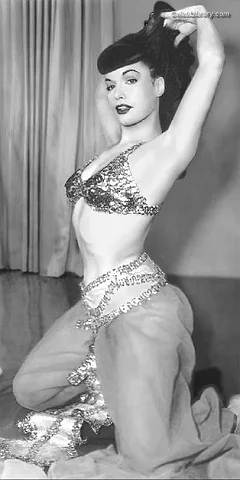 Bettie Page photo 18 of 1558