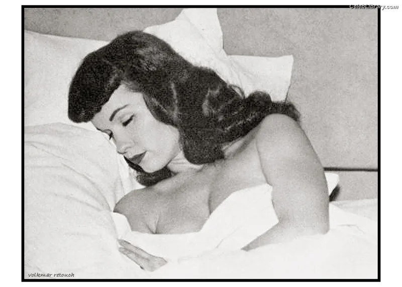 Bettie Page photo 21 of 1558
