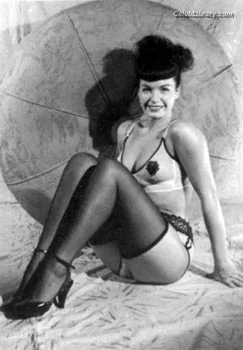 Bettie Page photo 11 of 1558