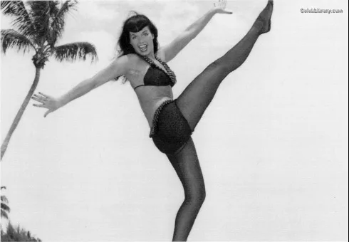 Bettie Page photo 5 of 1558