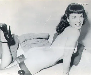 Bettie Page photo 3 of 1558