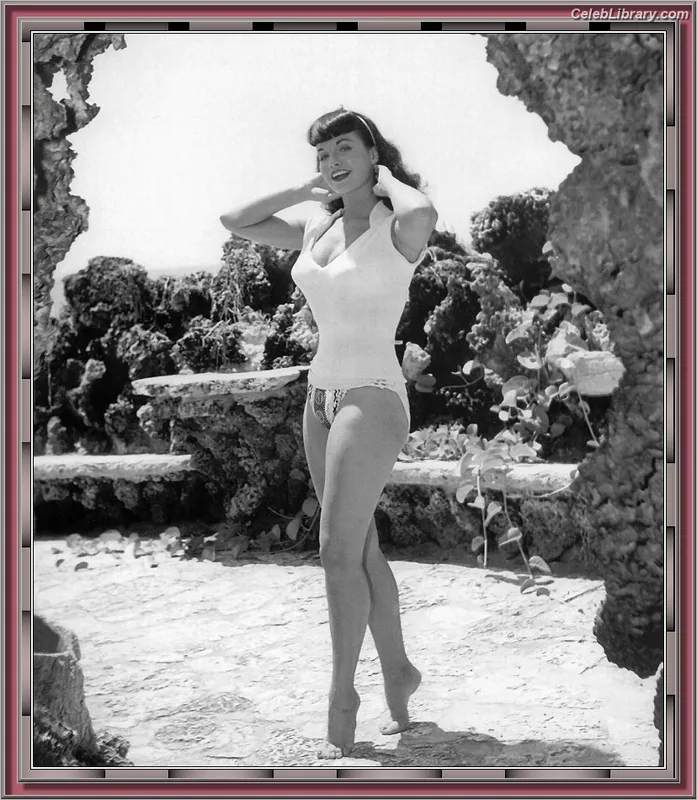 Bettie Page photo 21 of 1558