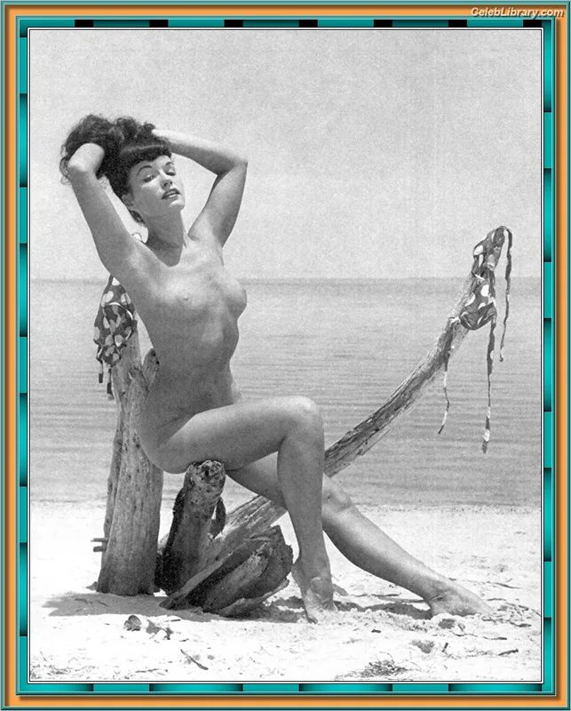 Bettie Page photo 17 of 1558