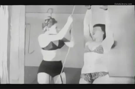 Bettie Page photo 6 of 1558