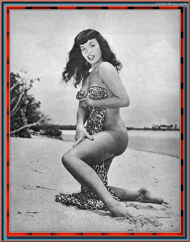 Bettie Page photo 7 of 1558