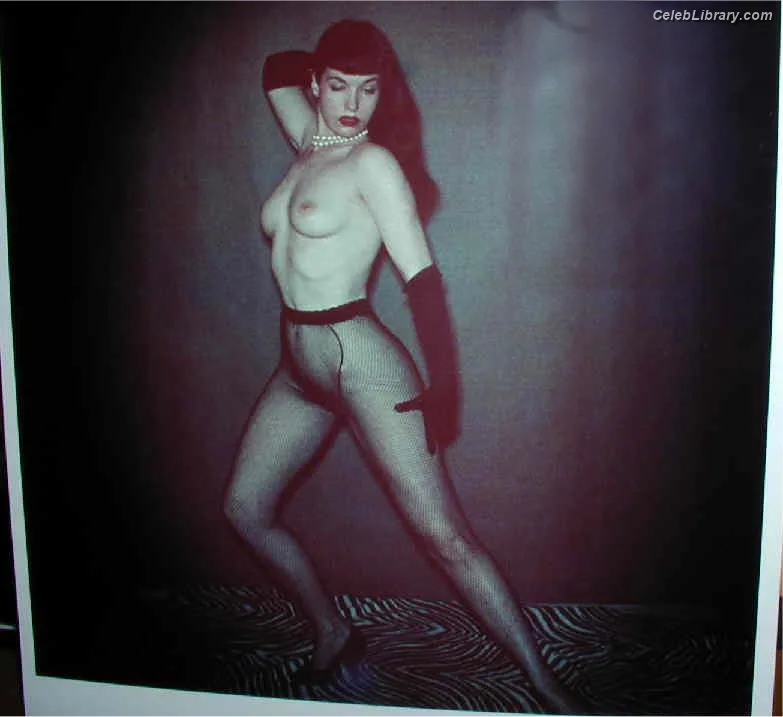 Bettie Page photo 24 of 1558