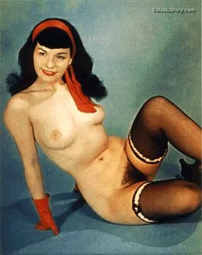 Bettie Page photo 3 of 1558
