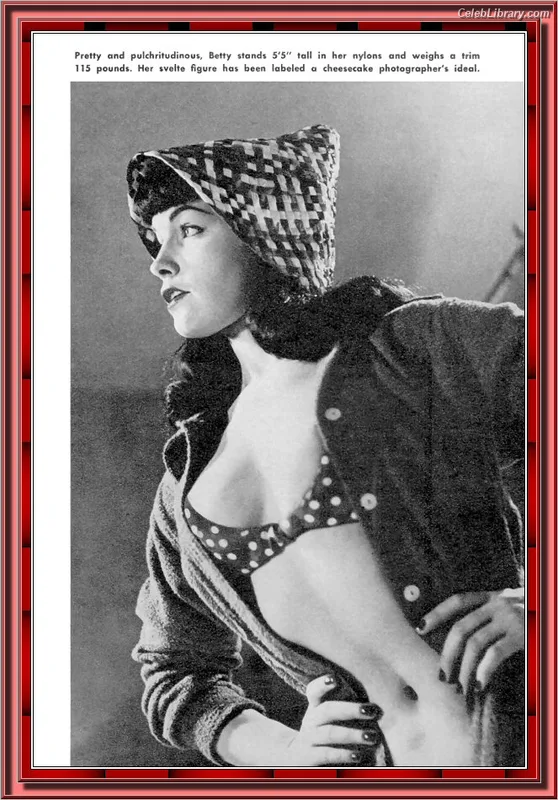 Bettie Page photo 4 of 1558
