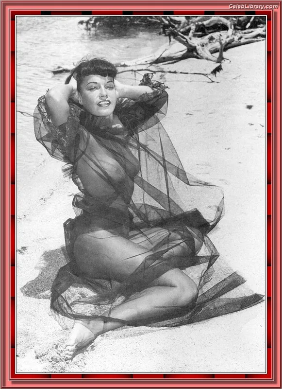 Bettie Page photo 16 of 1558