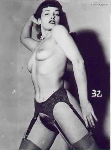 Bettie Page photo 16 of 1558