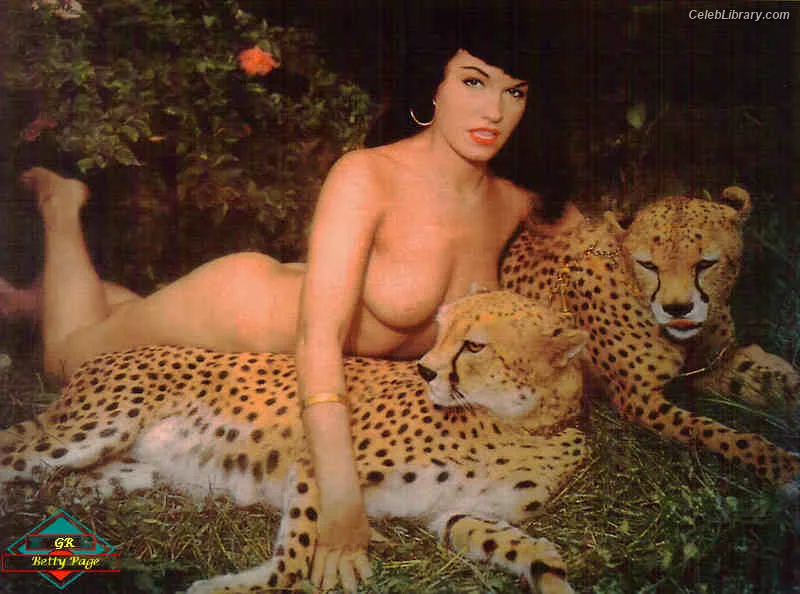 Bettie Page photo 7 of 1558