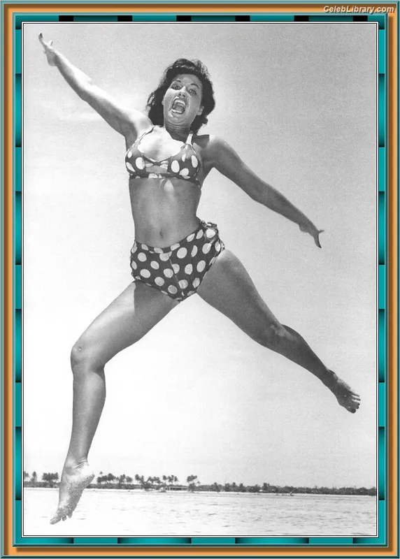 Bettie Page photo 16 of 1558