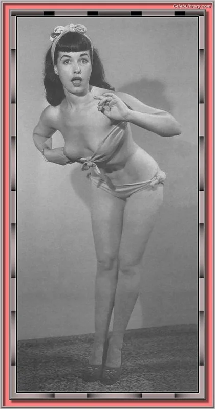 Bettie Page photo 8 of 1558