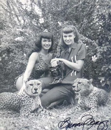 Bettie Page photo 15 of 1558