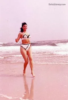 Bettie Page photo 16 of 1558