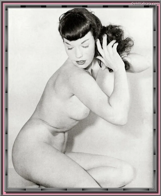Bettie Page photo 4 of 1558