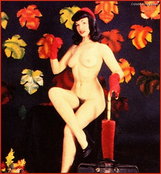 Bettie Page photo 12 of 1558