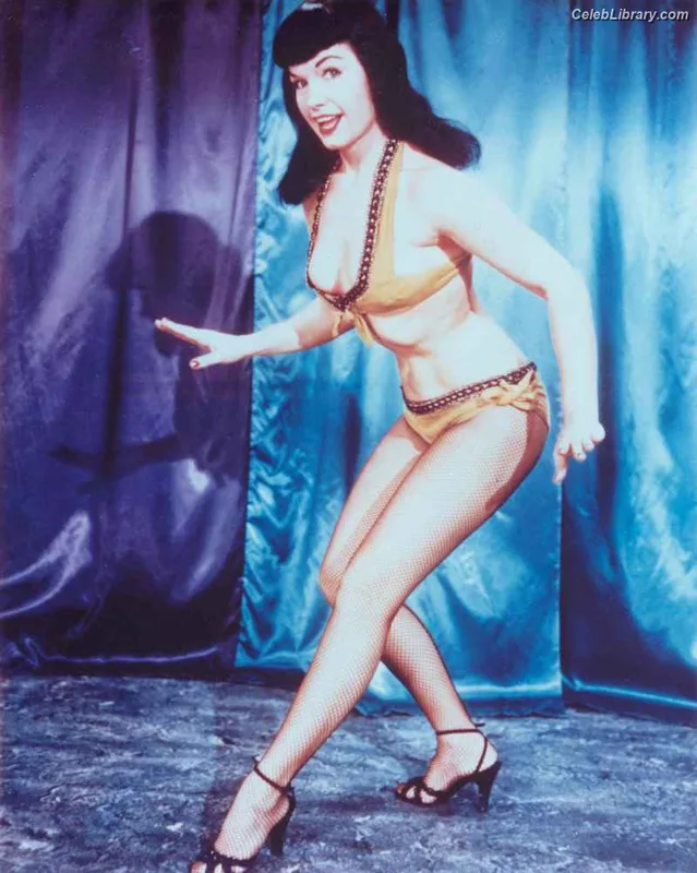 Bettie Page photo 18 of 1558