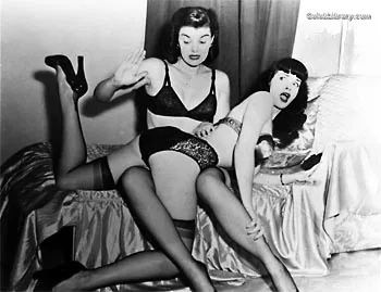 Bettie Page photo 2 of 1558