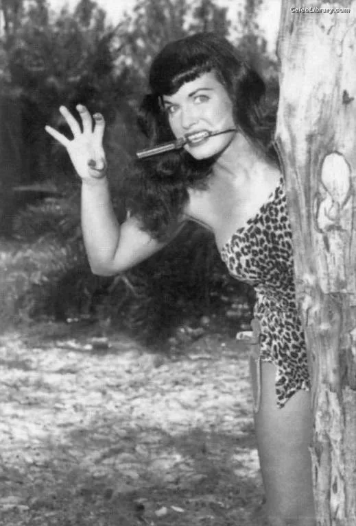 Bettie Page photo 24 of 1558