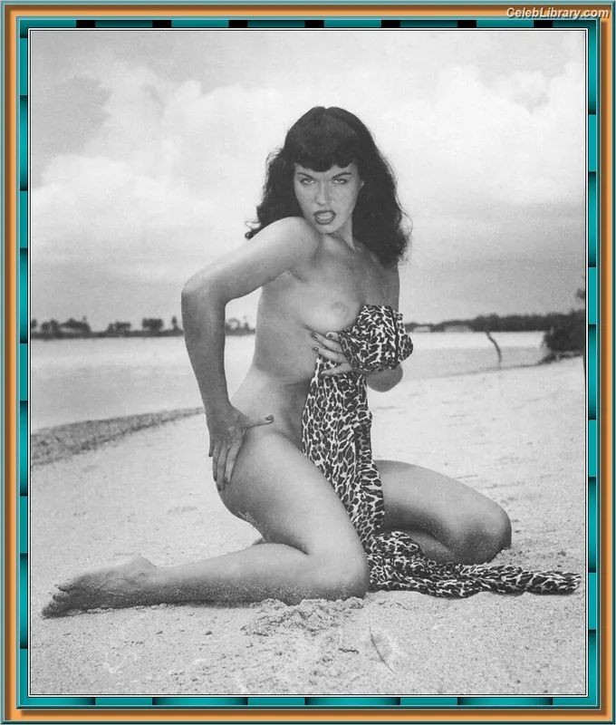 Bettie Page photo 16 of 1558