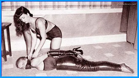 Bettie Page photo 18 of 1558