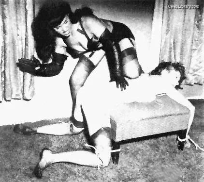 Bettie Page photo 21 of 1558